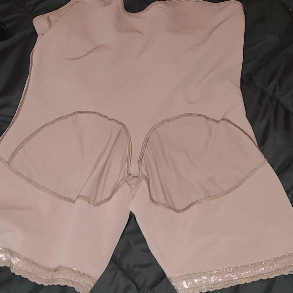 Faja - Body Shaper - Lipo Reduction Girdle - Picture 4 of 16